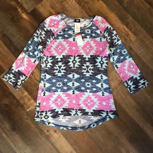 Girls size 14-16 shirt